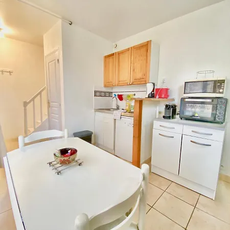 Le Conservatoire, En Plein Centre Historique Apartamento *